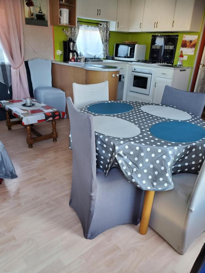 Mobil Home Chez L Habitants 圣让-德蒙 外观 照片