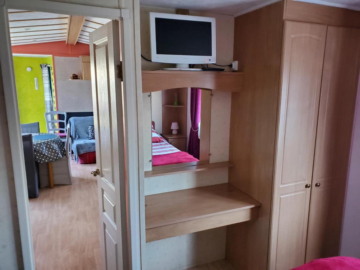 Mobil Home Chez L Habitants 圣让-德蒙 外观 照片